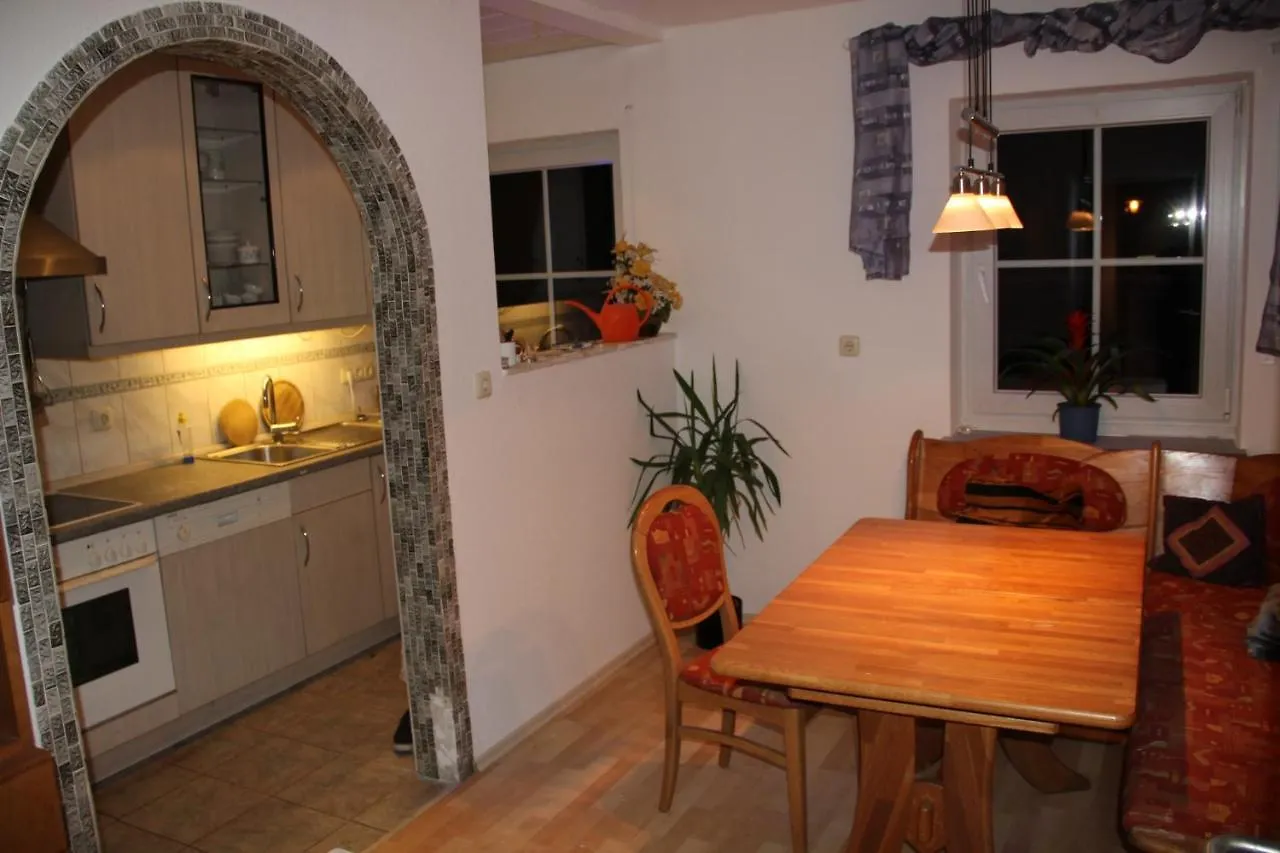 Apartment Ferienwohnung Mit 4 Schlafzimmer Fuer 2 Bis 9 Gaeste----Apartment With 4 Bedrooms For 2 To 9 Guests Nürnberg Deutschland
